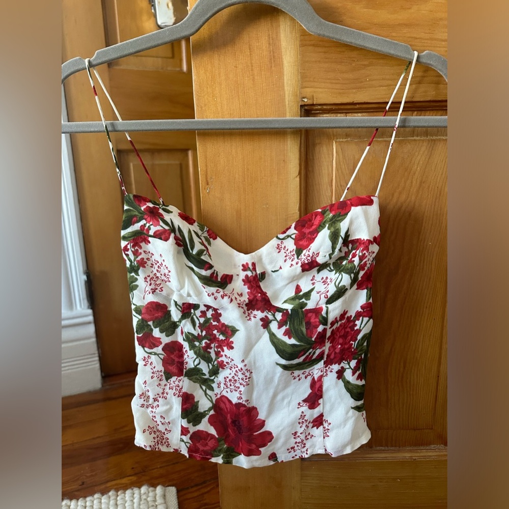 Reformation tie shoulder top size 6